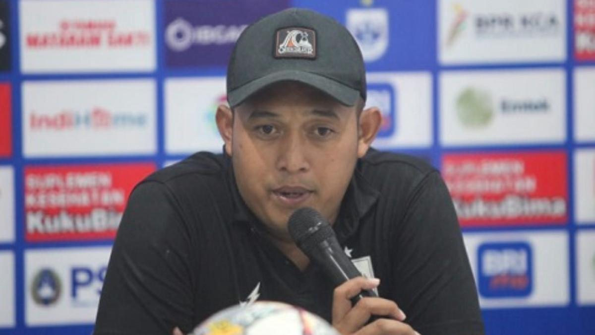 Java United Bikin Panas Laga Persija Jakarta! Dirtek Java United Sentil Shin Tae ...
