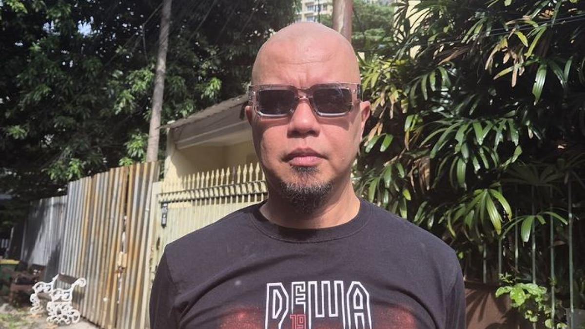 PERNIKAHAN ARTIS - Ahmad Dhani saat ditemui di kawaaan Pondok Indah, Jakarta Selatan, Sabtu (25/4/2026).