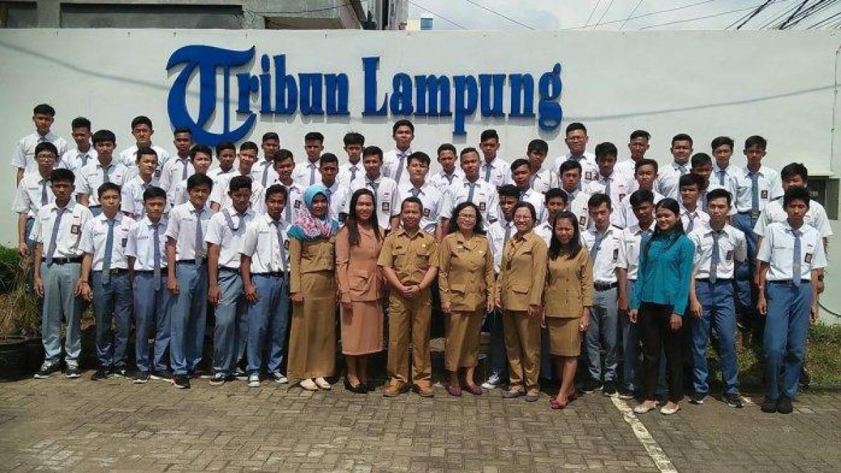 Jawaban Bahasa Indonesia Halaman 17 Kelas 6: Sejak Kapan Bahasa Indonesia Menjadi Bahasa Nasional?