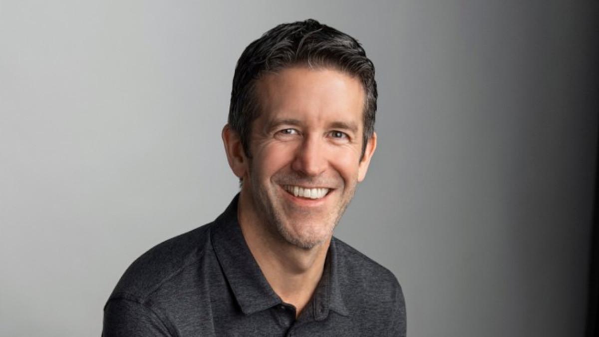 KABAR TEKNOLOGI - CEO Apple John Ternus pengganti Tim Cook.