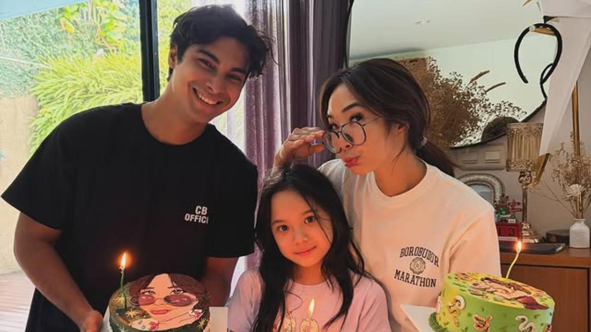 MOMEN ULTAH - Cinta Brian saat memberikan kejutan ulang tahun kepada Gisel.