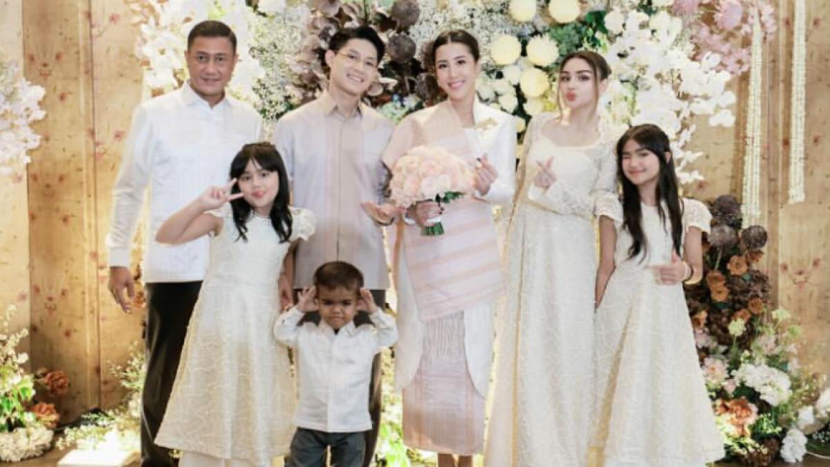 PERTUNANGAN - Teuku Rassya dan Cleantha Islan bertunangan. Cleantha Islan hanya terpaut jarak usia 9 tahun dari ibu sambung Rassya, Nurah Syahfirah.