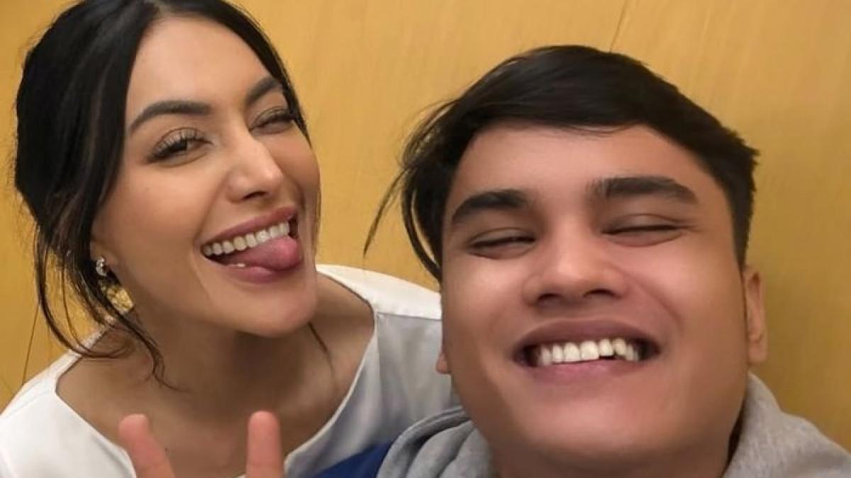 SKANDAL ARTIS - Denada menang di Pengadilan, gugatan Rp7 Miliar Ressa Rossano kepada ibu kandungnya gugur.