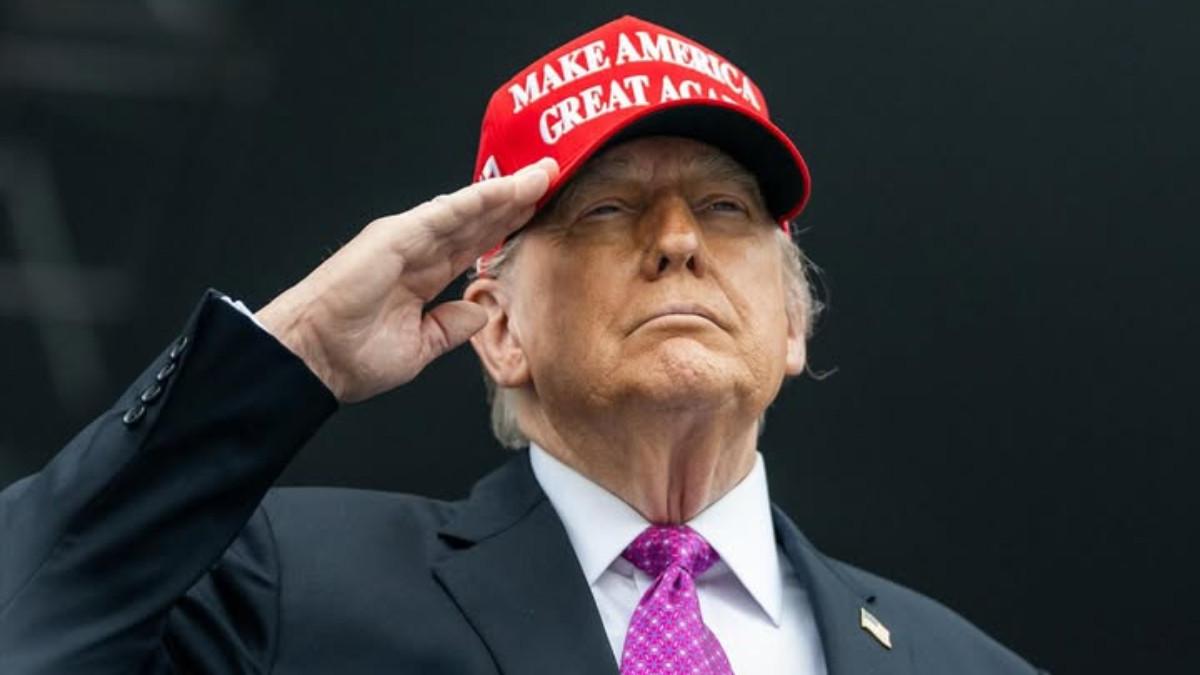 TRUMP DAN NETANYAHU - Donald Trump resmi mengumumkan proposal perdamaian berisi 21 poin untuk mengakhiri perang di Gaza. Isinya Israel Angkat Kaki dari Gaza, Hamas Lucuti Senjata