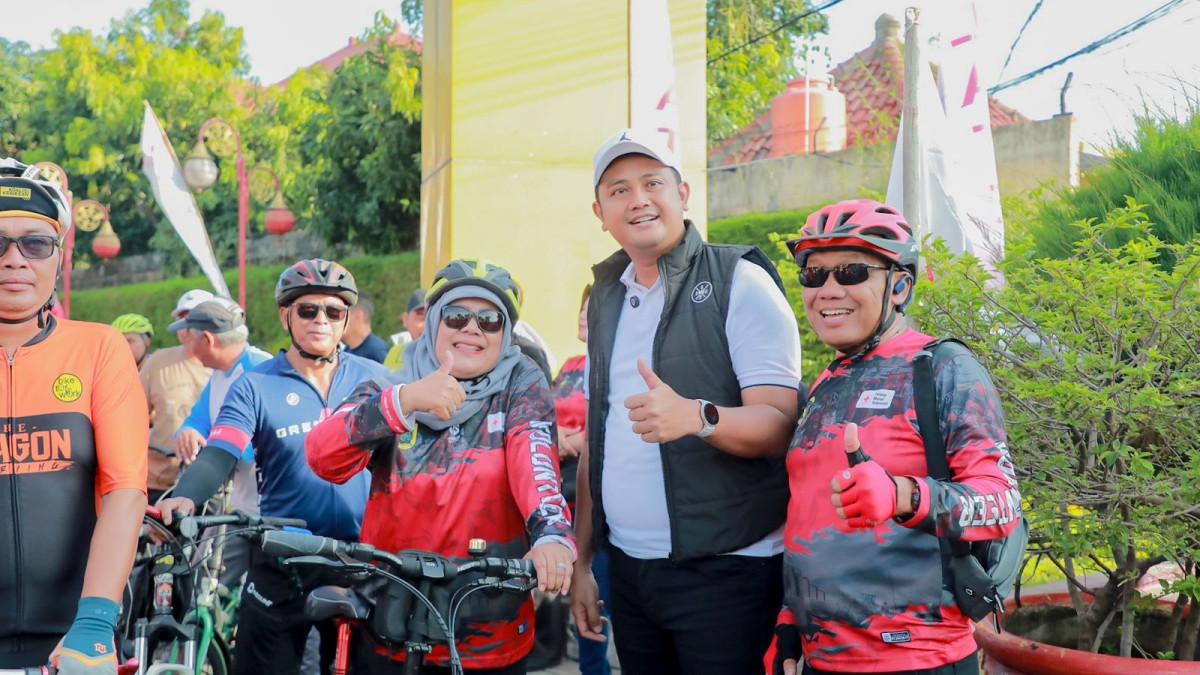 HUT KE-80 PMI - Peserta Gowes Bersama Mas Bupati dalam rangka memperingati Hari Ulang Tahun (HUT) ke-80 PMI, pada Minggu (12/10/2025).