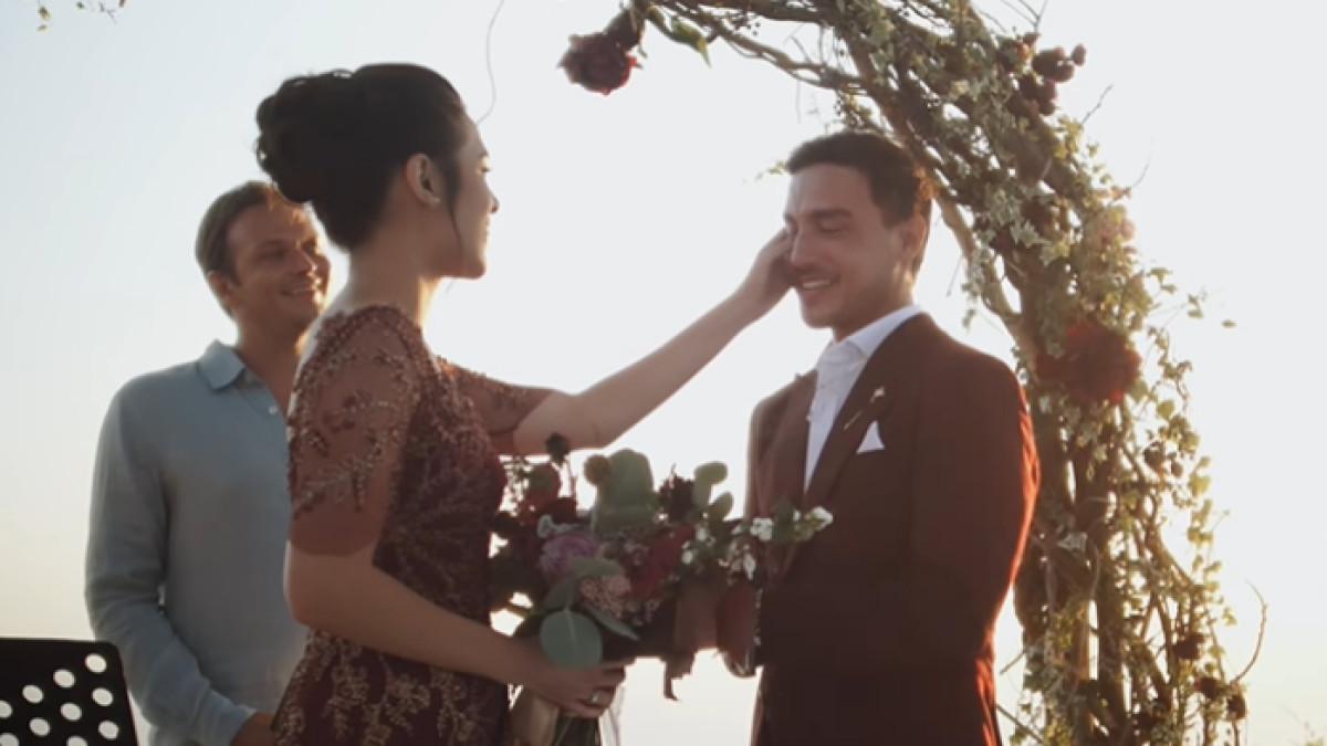 JANJI HAMISH DAUD - Hamish Daud sempat berjanji kepada Raisa saat momen resepsi pernikahan di Bali. Ia berjanji akan menjadi suami yang penyayang.