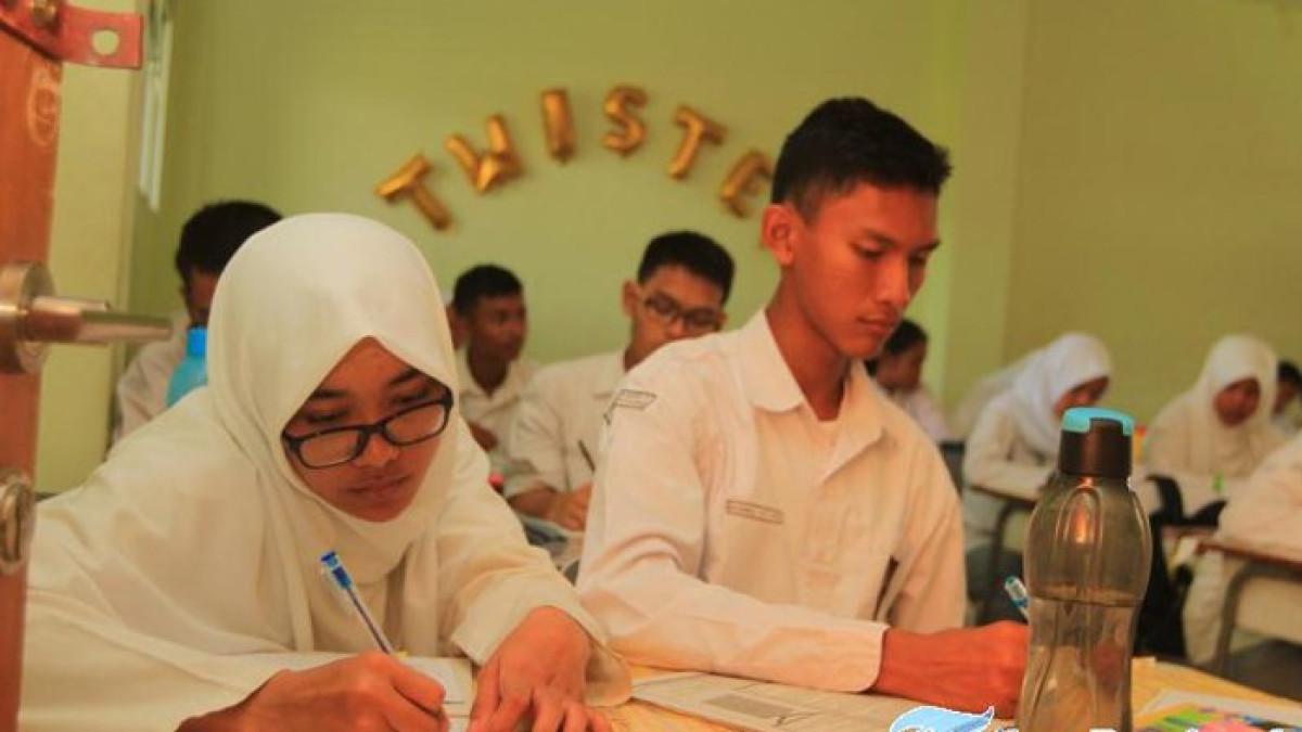 Jawaban Informatika Kelas 7 Halaman 129: Beri Tanda Centang Kutipan Mana Yang Berupa Fakta