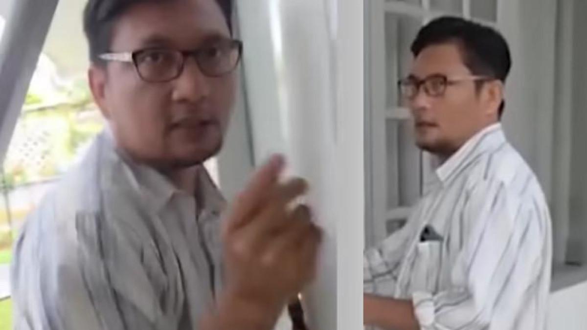 GELAGAT PENJAGA KOS - Detik-detik penjaga kos saat mengecek kamar Arya Daru Pangayunan.