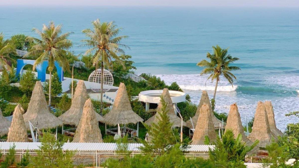 WISATA SERU - Potret Karang Potong Ocean View diambil dari Instagram pada Senin (5/5/2025). Karang Potong Ocean View ada di Cianjur, Jawa Barat.