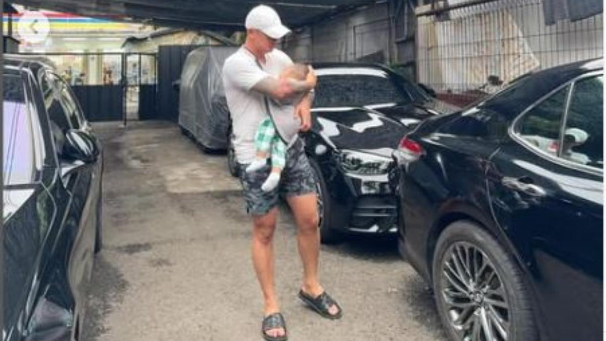 SOSOK LXA - Menikahi Clara Shinta, Lxa ternyata punya koleksi mobil mewah