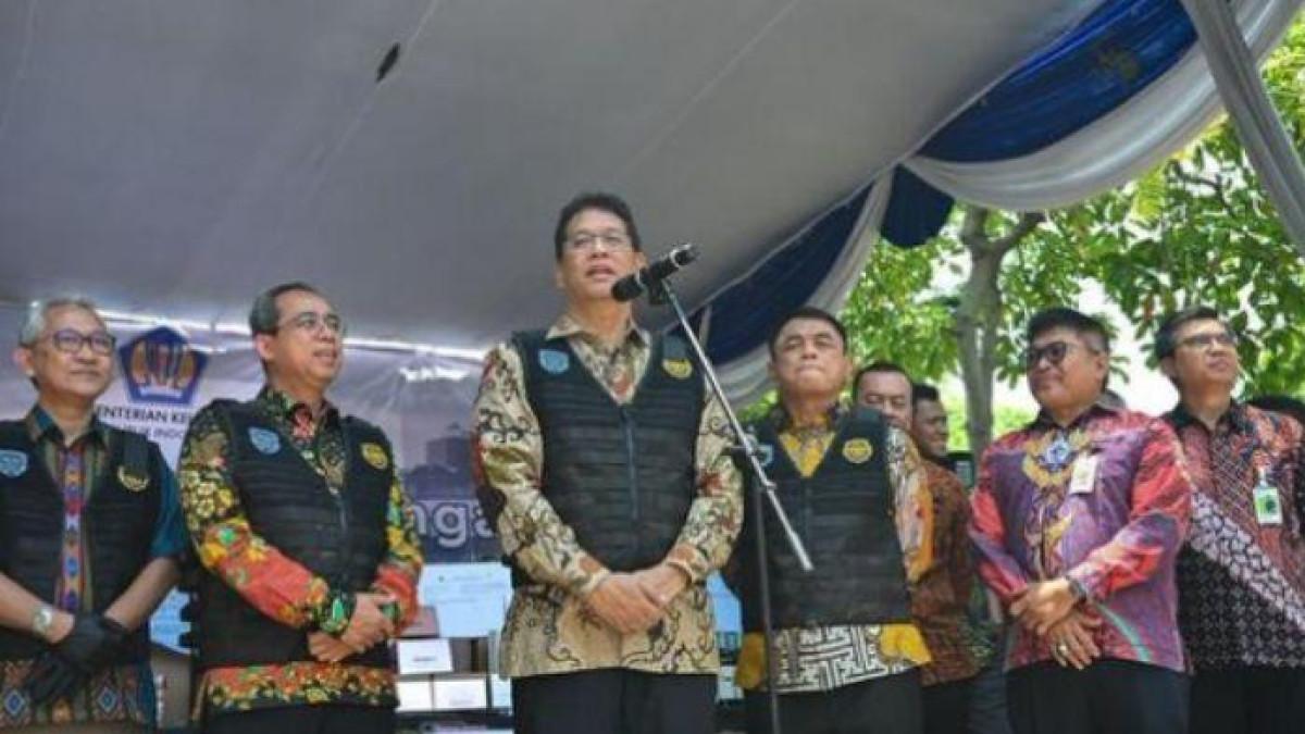PESAN MENOHOK PURBAYA - Menteri Keuangan (Menkeu) Purbaya memberikan pesan menohok untuk Dirjen Bea Cukai soal Pelaku Impor Ilegal, untuk Jangan Main-Main