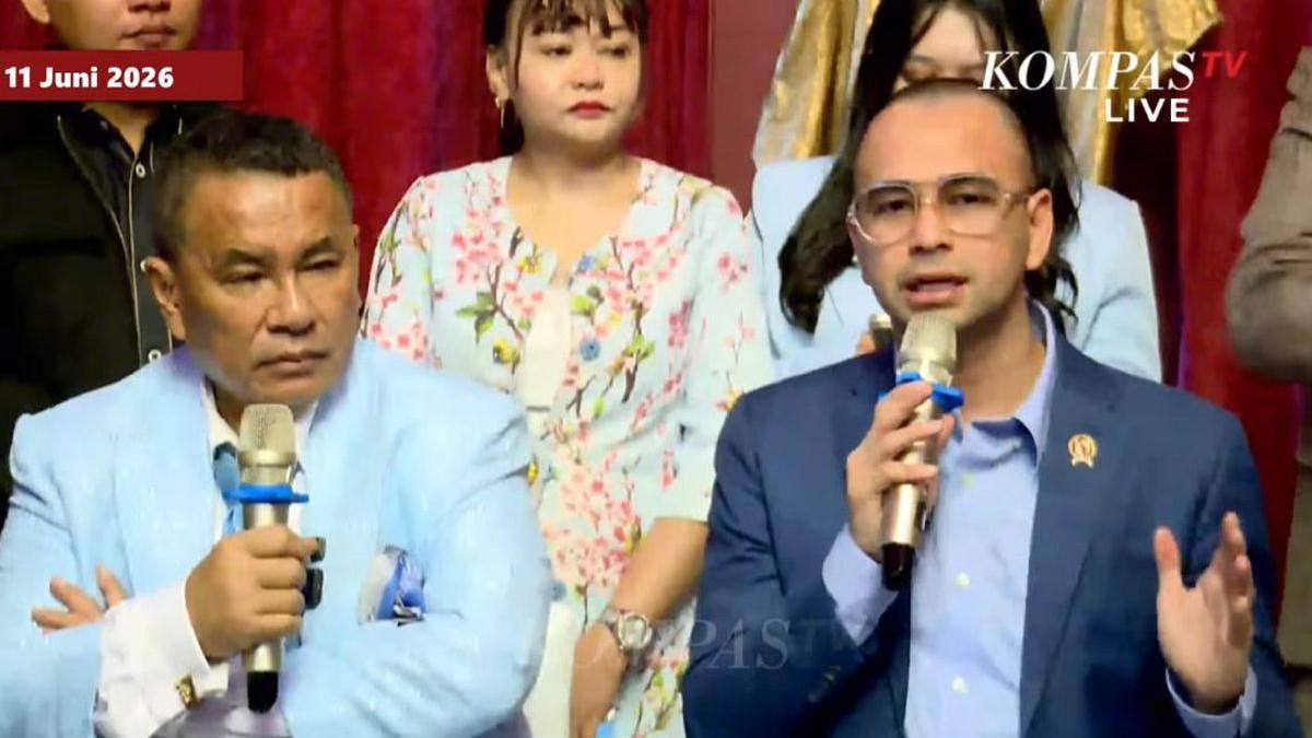 SUAP BEA CUKAI - Utusan Khusus Presiden Bidang Pembinaan Generasi Muda dan Pekerja Seni Raffi Ahmad (kanan) dalam konferensi pers terkait namanya yang dicatut PT Blueray dalam kasus suap Bea Cukai, Kamis (11/6/2026).
