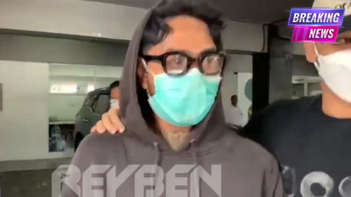 KABAR ONADIO LEONARDO - Onadio Leonardo menjalani asesmen di Badan Nasional Narkoba Provinsi (BNNP) DKI Jakarta pada Senin (3/11/2025). Ia jalani asesmen setelah keluarga ajukan permohonan rehabilitasi.