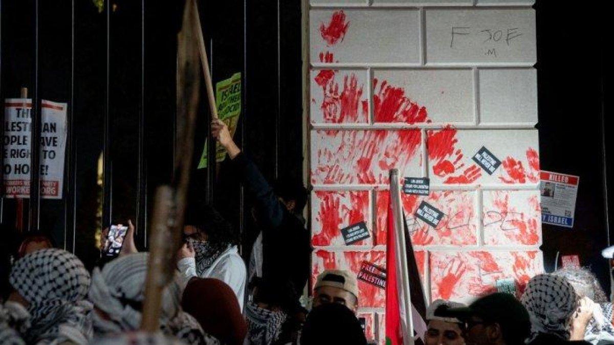 9770 Penduduk Sipil di Palestina Tewas, Jelang Tepat 1 Bulan Serangan Israel, Warga Dunia Demo Besar