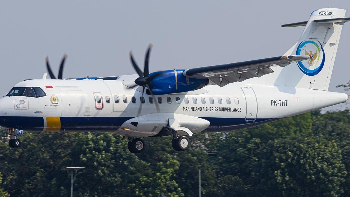 PESAWAT JATUH - Pesawat ATR 42-500 registrasi PK-THT Indonesia Air Transport.