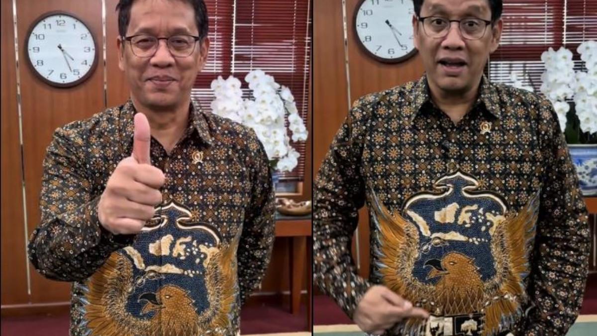 BATIK PURBAYA - Menkeu Purbaya sering dikomentari karena batiknya 'itu-itu' terus yang dipakai, kini pamer batik baru.