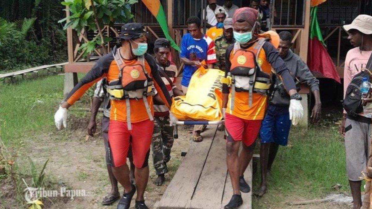 TRAGIS! Sebuah Perahu Berpenumpang 3 Orang Terbalik di Perairan Migiwiya Mimika, Satu Orang Tewas