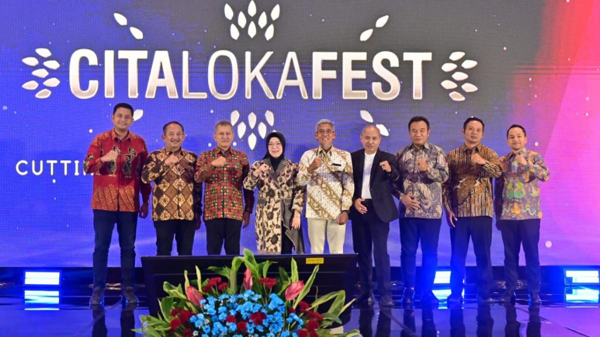 CITA LOKA FEST - Bupati Sukoharjo Etik Suryani bersama Sekda Provinsi Jawa Tengah dan enam kepala daerah se-Soloraya.