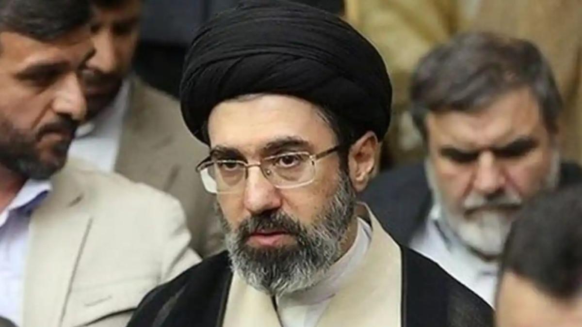 SOSOK PEMIMPIN IRAN - Seyyed Mojtaba Khamenei muncul sebagai calon kuat pengganti ayahnya Ayatollah Ali Khamenei, kuasai politik & agama Iran.