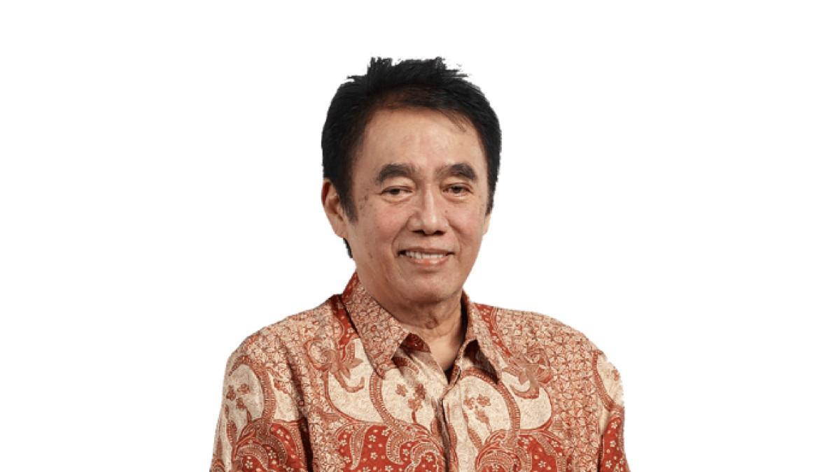 SOSOK SOFJAN HIDAYAT - Sofjan Hidayat ayah dari Vanina Amalia Hidayat, bos Sido Muncul mantan mertua dari Dean Fujioka.