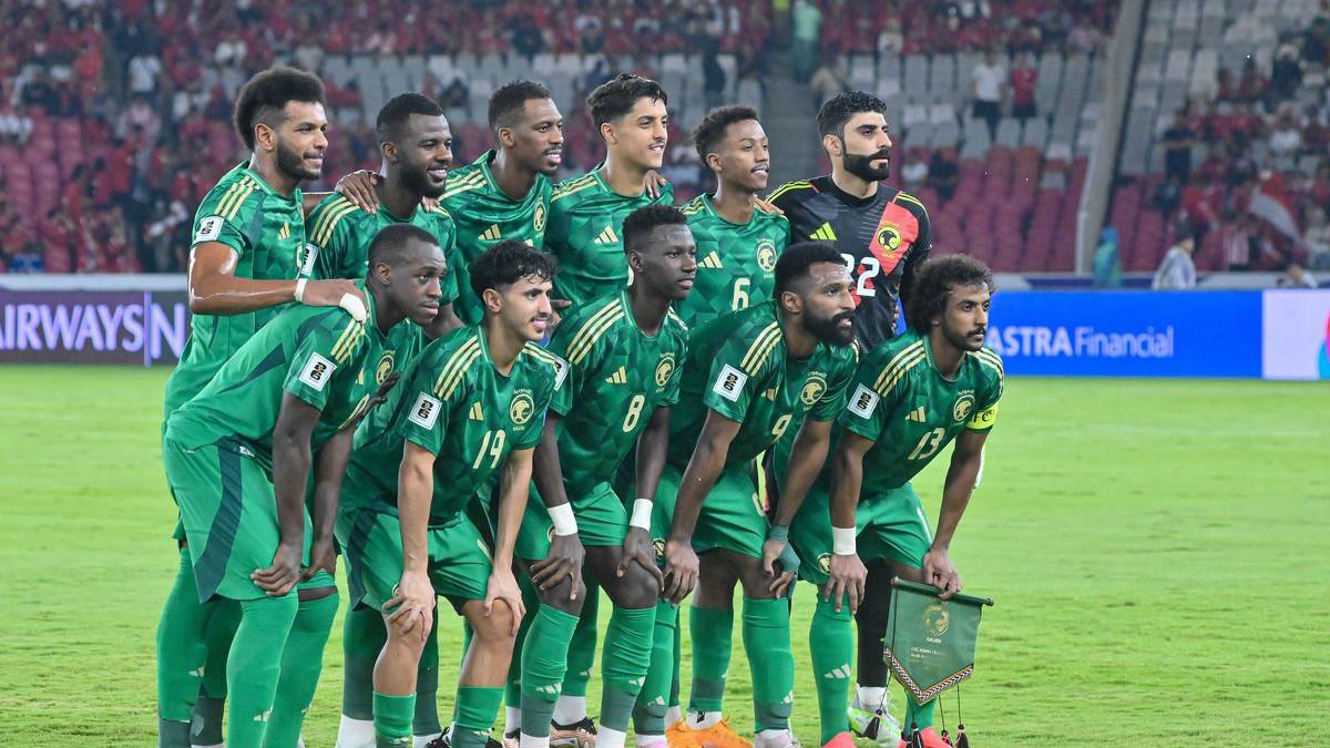 KABAR TIMNAS - Starting Timnas Arab Saudi saat bertamu ke markas Timnas Indonesia dalam pertandingan Kualifikasi Piala Dunia 2026 Zona Asia, Selasa (19/11/2024) di Stadion Gelora Bung Karno Jakarta.