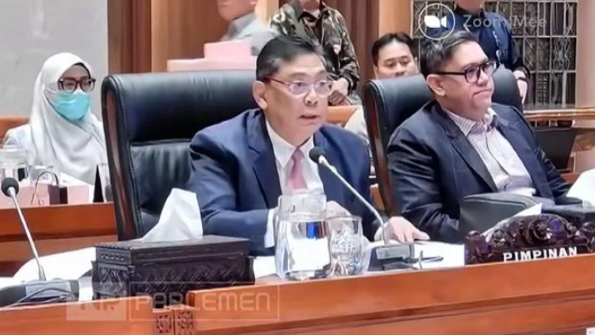 SOSOK UTUT ADIANTO - Utut Adianto merupakan Ketua Komisi I DPR RI. Ia usul agar Presiden Prabowo Subianto membentuk Kementerian Bencana.