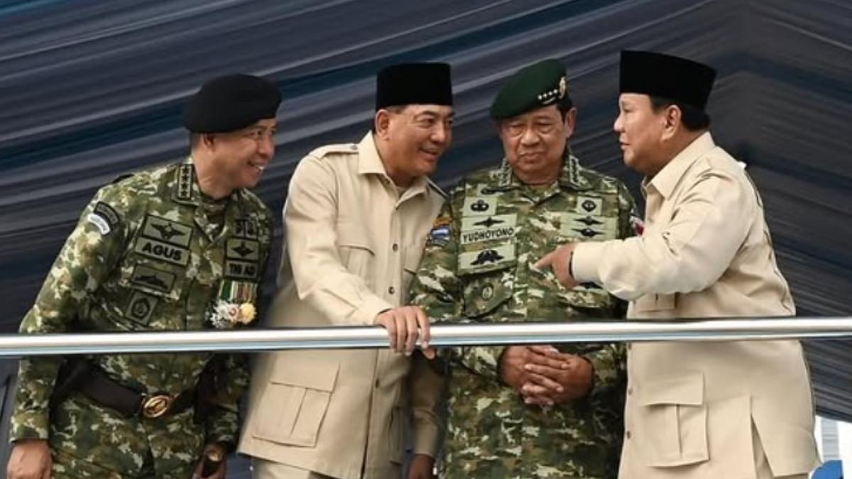 SBY SKIP KAPOLRI? - Viral video Susilo Bambang Yudhoyono diduga tidak menyalami Kapolri Listyo Sigit
