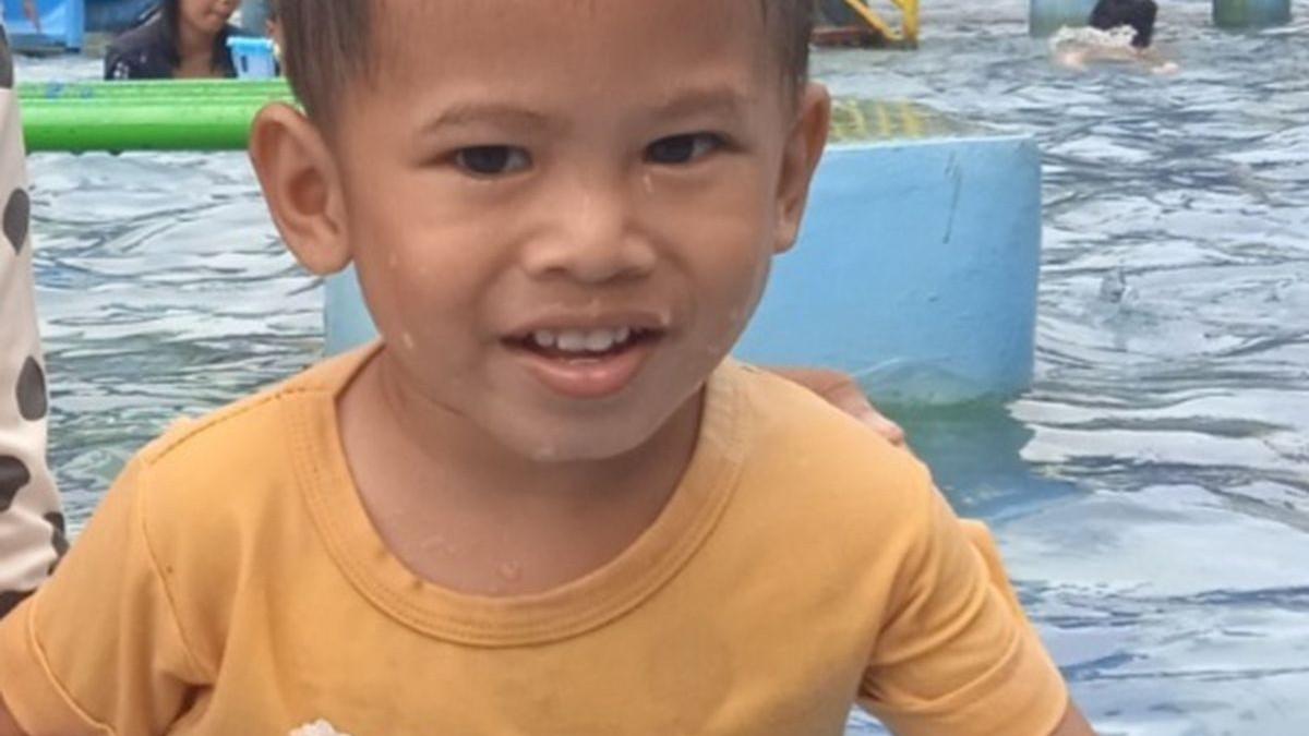 SOSOK BALITA KENZIE - Wajah Kenzie, bocah yang hilang di Pasar Danau, Kecamatan Pelepat Ilir, Kabupaten Bungo, Jambi, (1/9/2022).