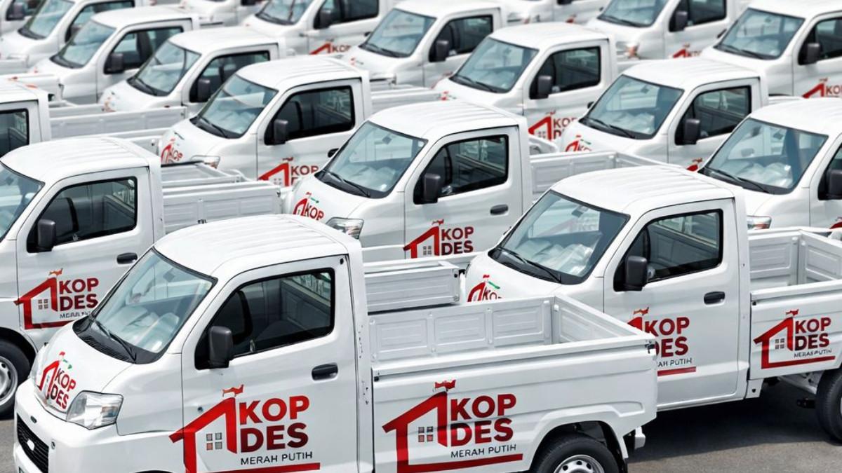 MOBIL KOPDES MERAH PUTIH - Ilustrasi mobil operasional Koperasi Desa Merah Putih yang diimpor dari India.