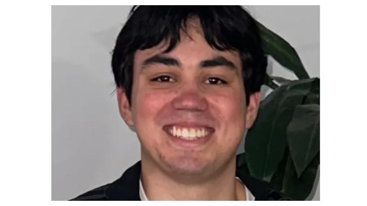 Emilio Acosta.