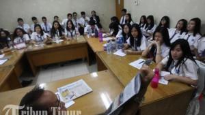 Bahasa-Indonesia-kelas-11-halaman-95.jpg