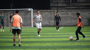 Bupati-Klaten-Hamenang-Wajar-Ismoyo-bertanding-saat-Fun-Match-Mini-Soccer.jpg