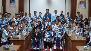 Bupati-Klaten-Hamenang-Wajar-Ismoyo-melepas-kontingen-NPC.jpg