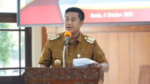 Bupati-Klaten-Hamenang-Wajar-Ismoyo-membacakan-empat-raperda.jpg