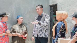 Bupati-Klaten-Hamenang-Wajar-Ismoyo-mengunjungi-korban-kebakaran.jpg