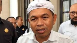 Gubernur-Jawa-Barat-Dedi-Mulyadi.jpg