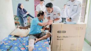 Hamenang-Benny-mengunjungi-Maryadi-ojek-online.jpg