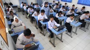 Jawaban-Essay-Prakarya-Kelas-8-Ulangan-Mengapa-Kreativitas-Penting-dalam-Membuat-Produk-Prakarya.jpg