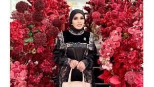 Potret-terbaru-Melda-Safitri-33-usai-bertemu-Shella-Saukia.jpg