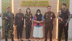 Seorang-perempuan-berinisial-MY-mantan-staf.jpg