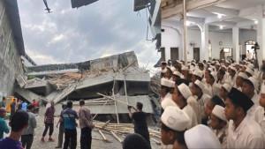 Video-suasana-sebelum-ambruk-beredar.jpg