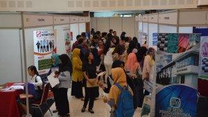 ilustrasi-jobfair.jpg