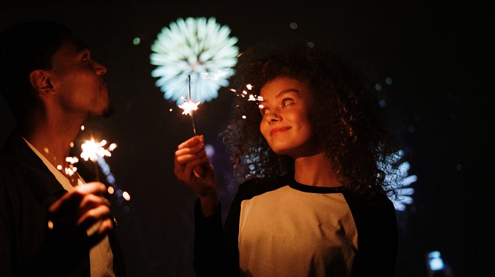 3 Zodiak Beruntung dalam Asmara Sepanjang Bulan Oktober 2020 Ini, Pisces Jatuh Cinta, Langsung PDKT