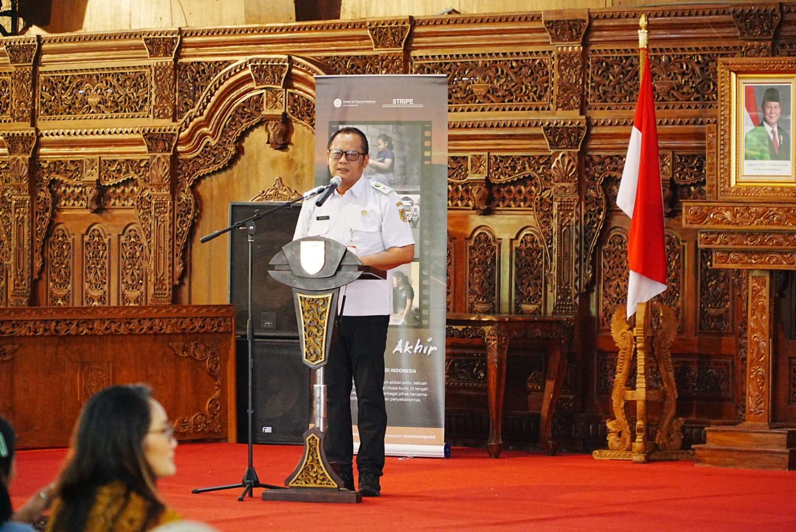 Kepala-Dinas-Kesehatan-Klaten-Anggit-Budiarto-memberikan-sambutan-saat-nobar.jpg