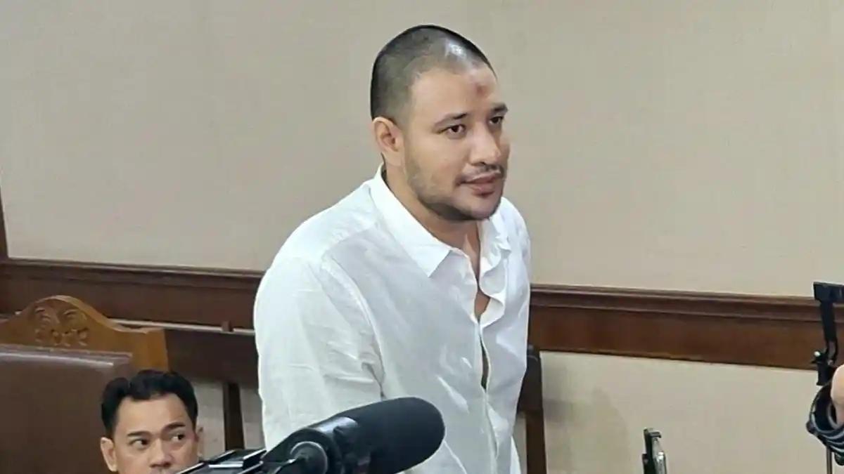 Pemain-sinetron-Ammar-Zoni-menjalani-sidang-perkara-dugaan-peredaran-narkotika.jpg