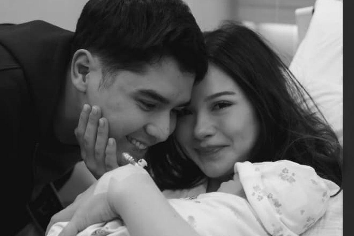 Potret-Al-Ghazali-dan-Alyssa-Daguise-menyambut-kelahiran-anak-pertama.jpg
