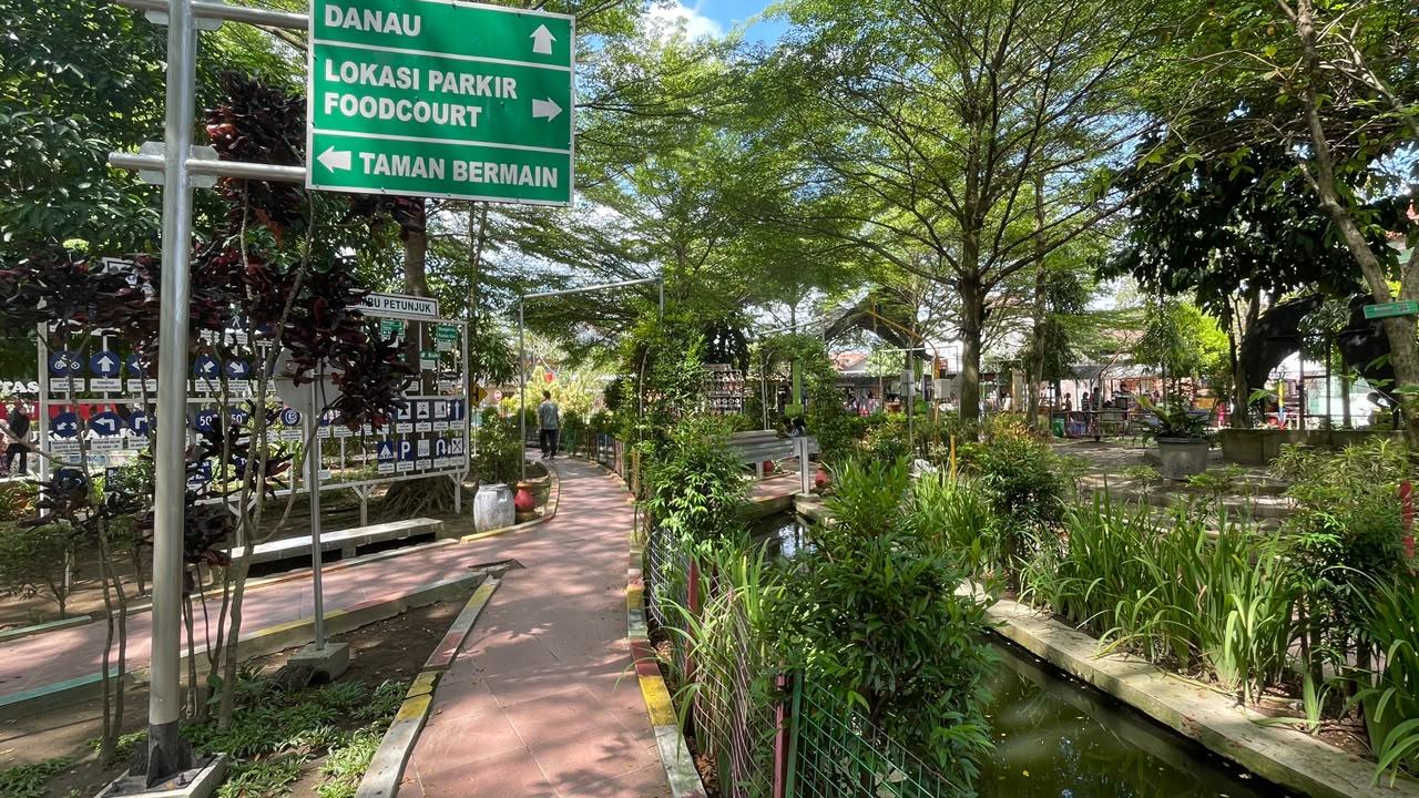 Taman-Pakujoyo-Sukoharjo-2.jpg