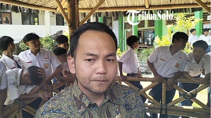Wali-Kota-Solo-Respati-Ardi-kecewa-soal-polemik-Ayam-Goreng-Widuran.jpg