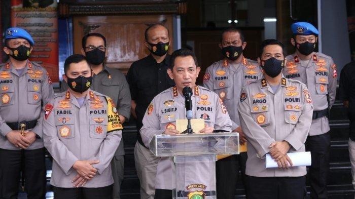 kapolri-jenderal-pol-listyo-sigit-tengah.jpg