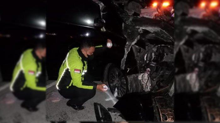 2 ORANG Tewas Begini Detik-detik Kecelakaan Mobil Personel Band Debu di Tol Pasuruan-Probolinggo
